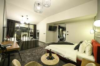 Отель Boscovich Boutique Hotel Подгорица Суперлюкс-4